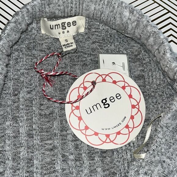 Umgee Ribbed Skirt Size Small‎ Gray Pull On High Waist Side Slit - Picture 2 of 6